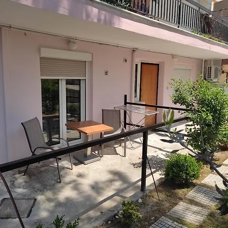 Sophia's Near The Sea - Olivia Apartment