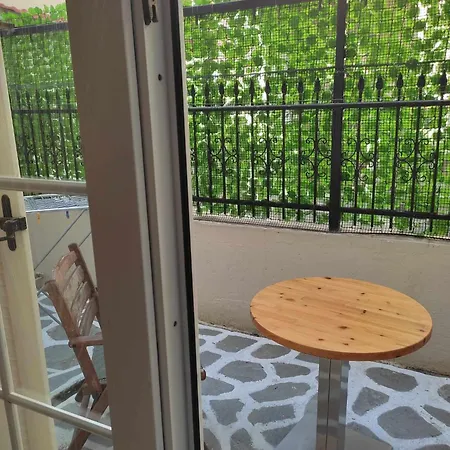 Sophia's Near The Sea - Olivia Apartment *
